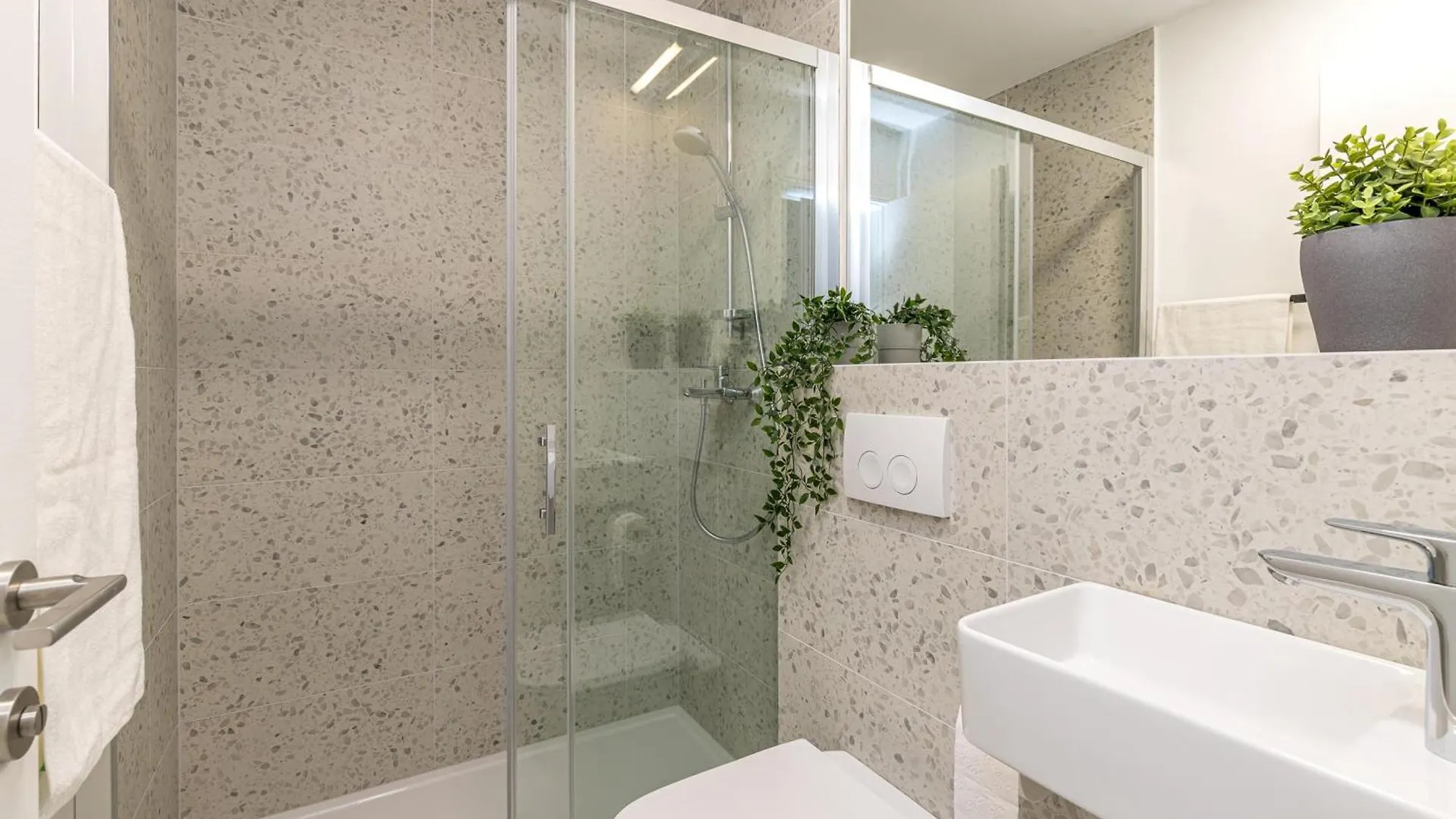 Sapore Di Mare Apartments - Happy Rentals Baska