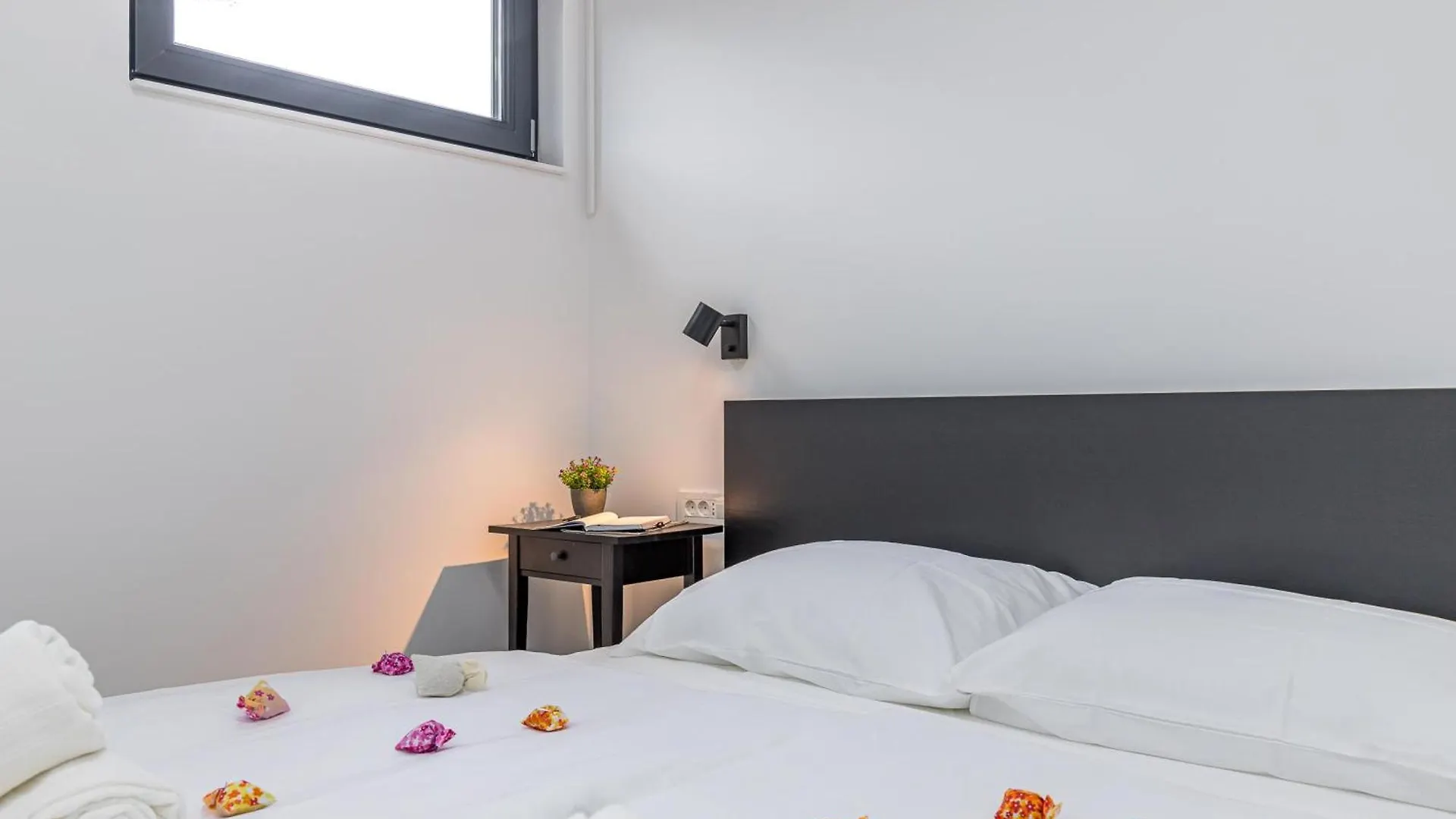 Sapore Di Mare Apartments - Happy Rentals Baska