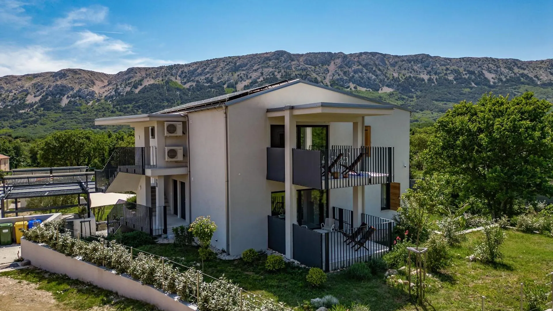 Sapore Di Mare Apartments - Happy Rentals Baska  Croatia