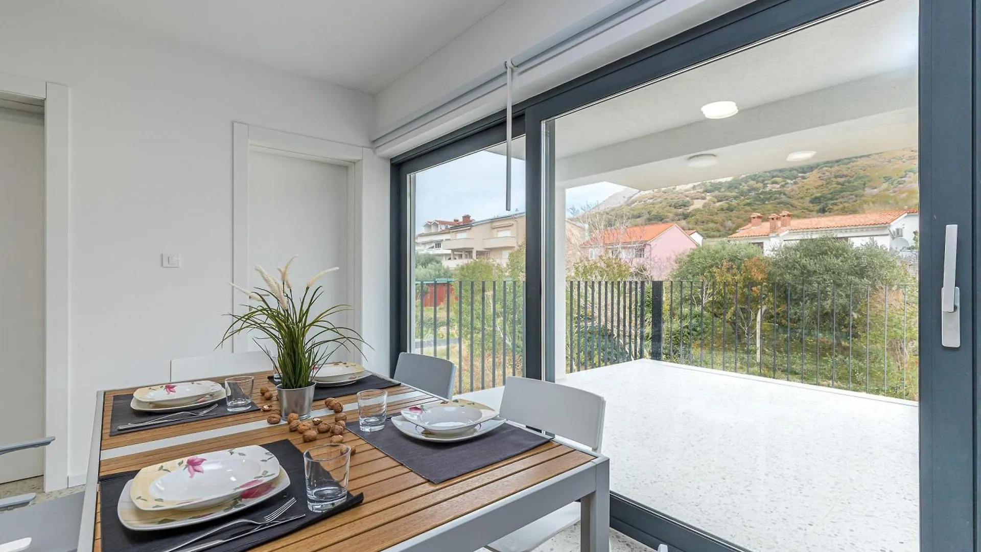 Sapore Di Mare Apartments - Happy Rentals Baska