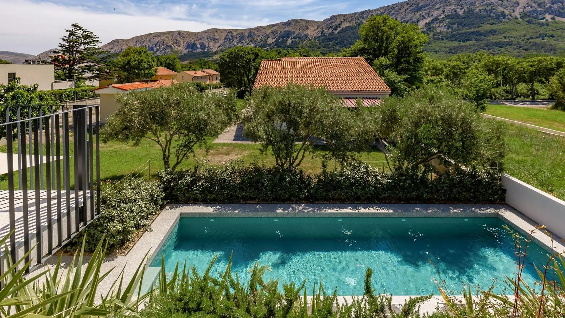 Sapore Di Mare Apartments - Happy Rentals Baska  Croatia